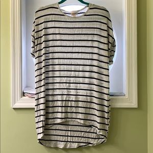 Lularoe xs Irma black and gray